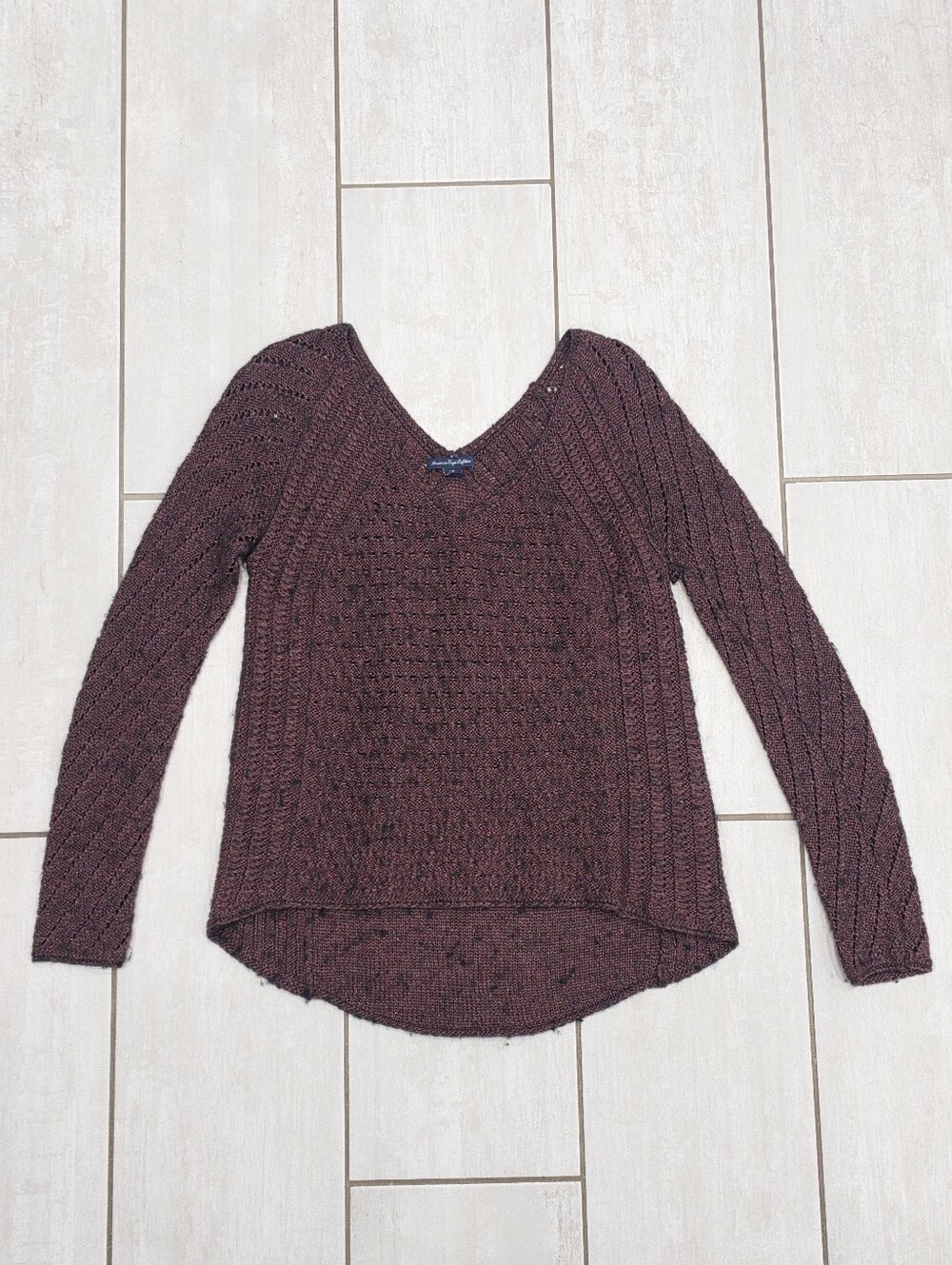 AMERICAN EAGLE Wool-Blend Metallic V-Neck High-Low Burgundy/Maroon 2013 Sweater